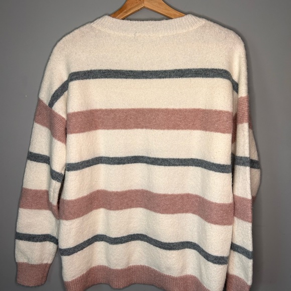 Pull over sweater - Picture 4 of 6